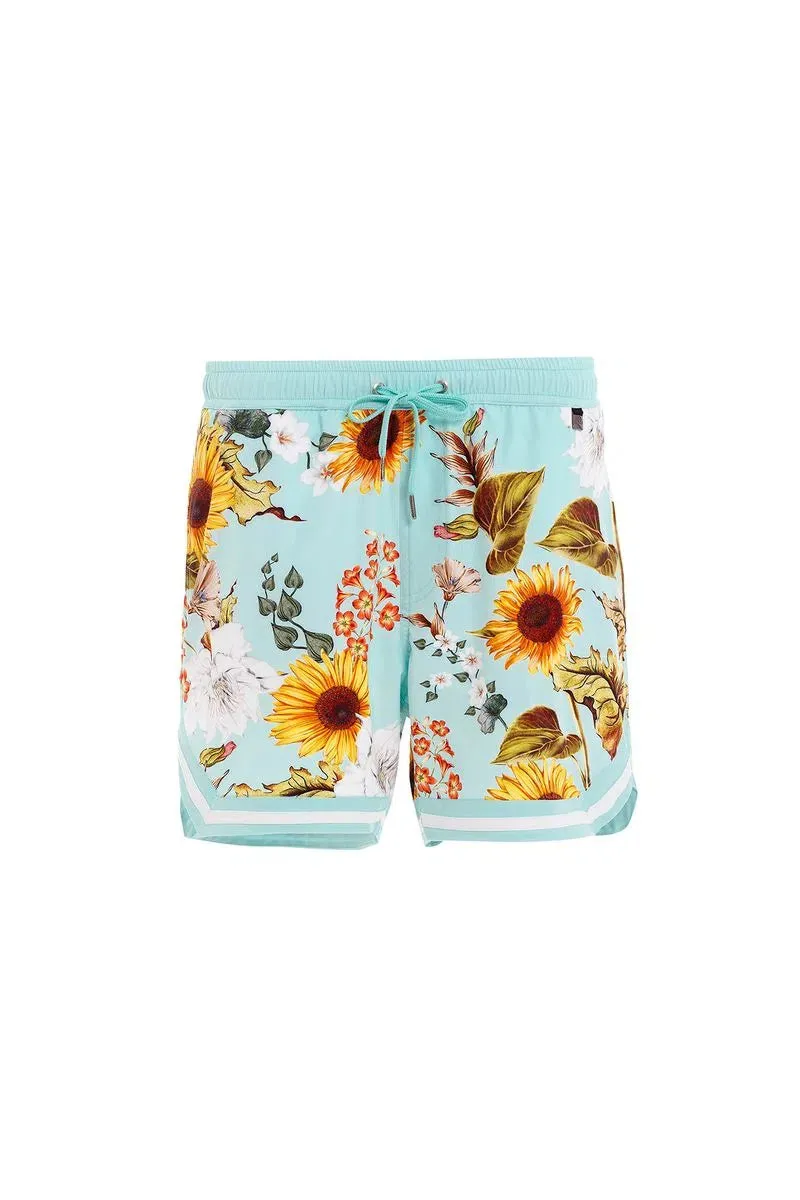 Agua Bendita Dan Sunshower Trunk