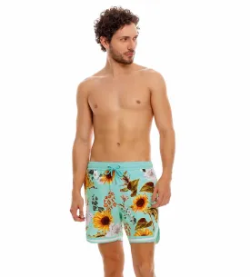 Agua Bendita Dan Sunshower Trunk