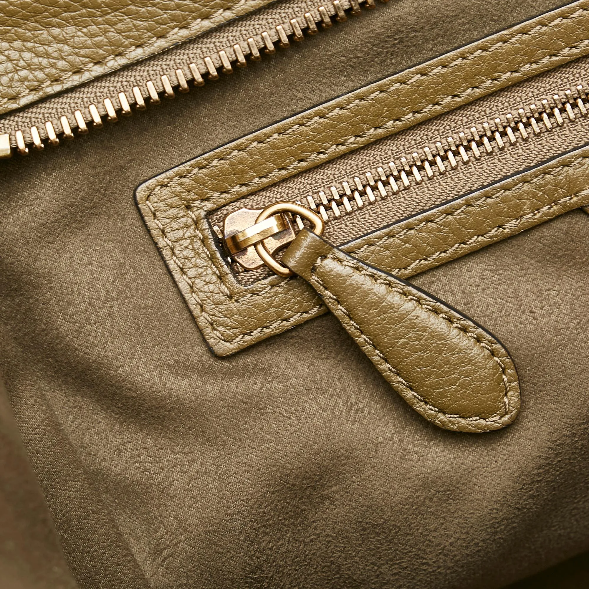 Celine Luggage Tote (SHG-d0TQ0l)