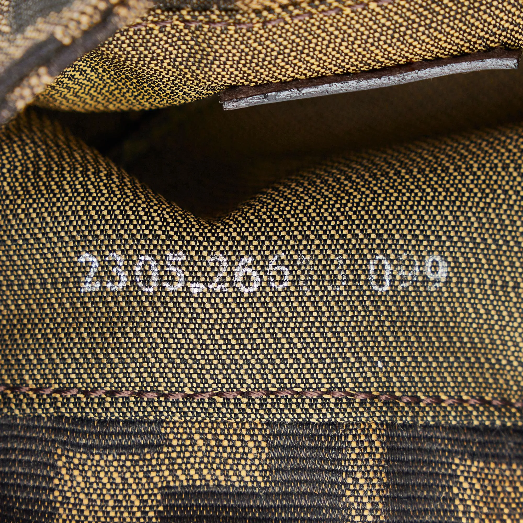 Fendi Zucca Baguette (SHG-K6cIjp)