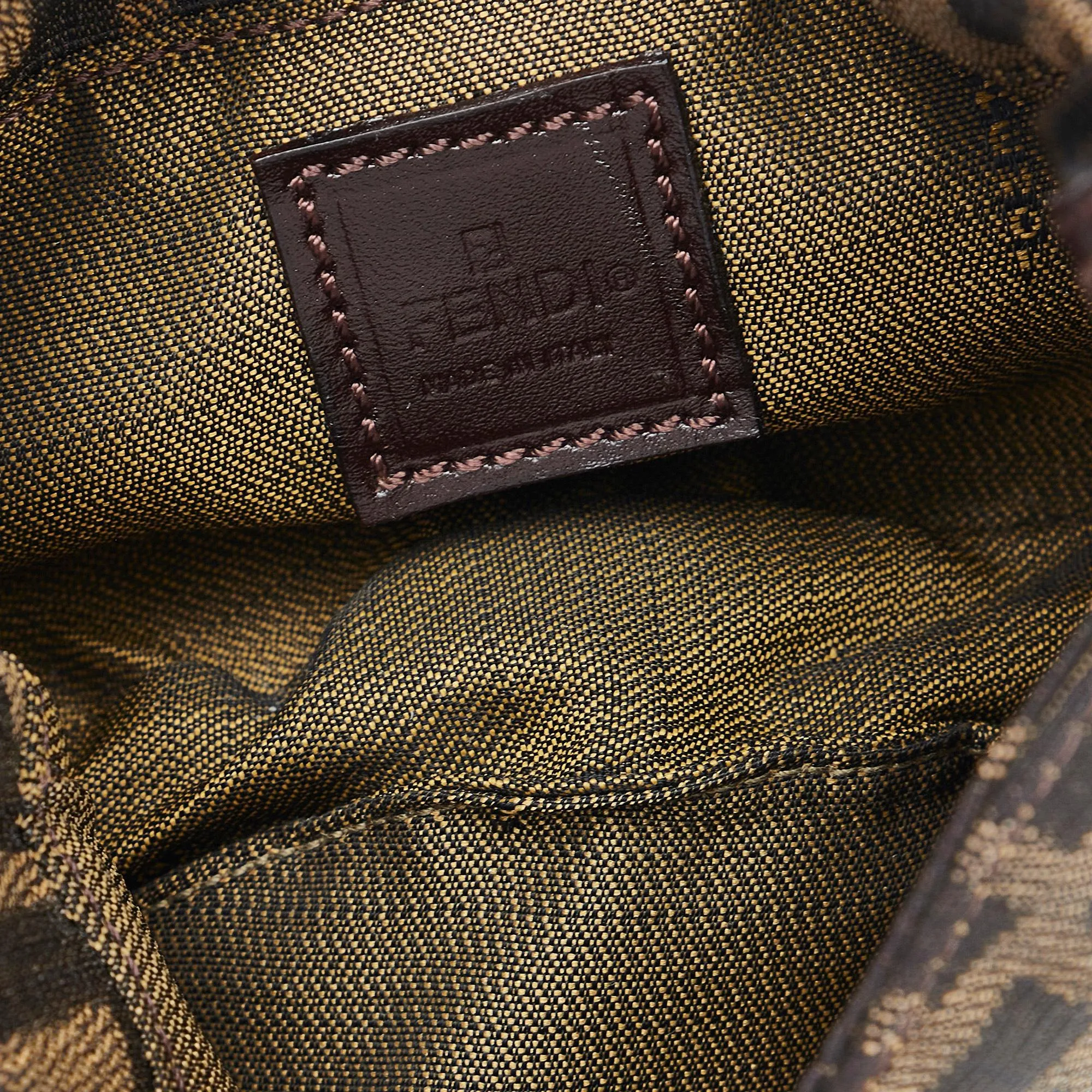 Fendi Zucca Baguette (SHG-K6cIjp)