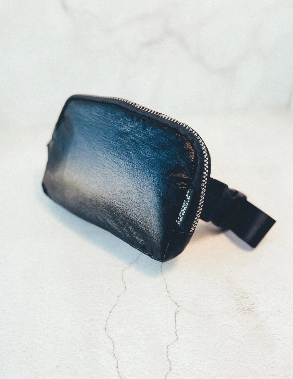 Slim puffy crossbody bag/ fanny pack black